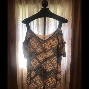 Plus Size Cold Shoulder Top